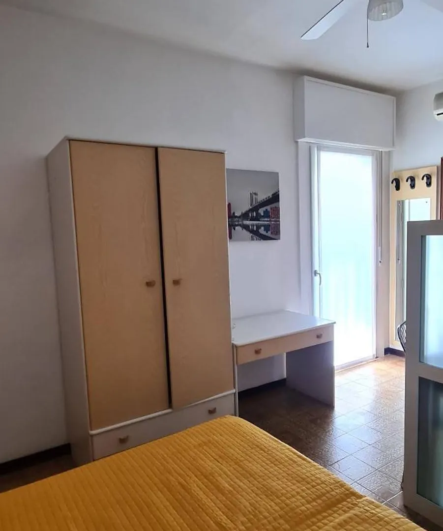 Summer Vibes Apartment Lido di Jesolo 0*,  Italy